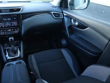 Nissan Qashqai II Crossover Facelifting 1.2 DiG-T 115KM 2018 Nissan Qashqai 1.2 DIG-T, Salon Polska, zdjęcie 7