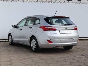 Hyundai i30 II Wagon 1.4 CRDi 90KM 2013 Hyundai i30 1.4 CRDi, Salon Polska, Klima, zdjęcie 3