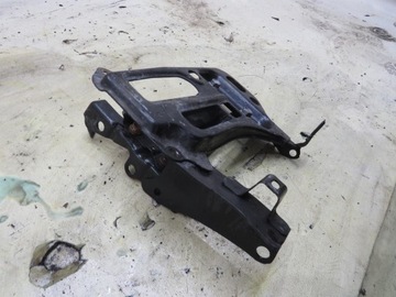 КРЕПЛЕНИЕ АККУМУЛЯТОРА AVENSIS T27 T29 2.0D