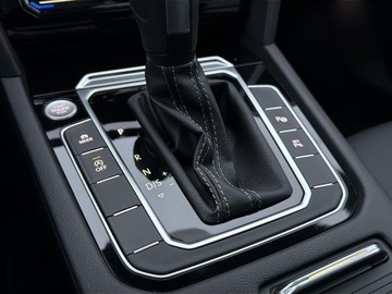 Volkswagen Arteon Fastback Facelifting 2.0 TSI 280KM 2024 Volkswagen Arteon Shooting Brake TSI 4Motion 280KM R-Line Panorama Hak, zdjęcie 22