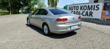 Volkswagen Passat B8 Limousine 2.0 TDI BlueMotion Technology 150KM 2017 Volkswagen Passat Stan bardzo dobry., zdjęcie 5