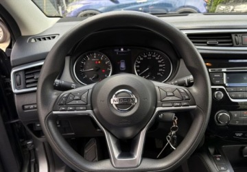 Nissan Qashqai II Crossover Facelifting 1.2 DiG-T 115KM 2018 Nissan Qashqai FABRYCZNY LAKIER manual GWARANCJA zarejestrowany CZUJNI, zdjęcie 15