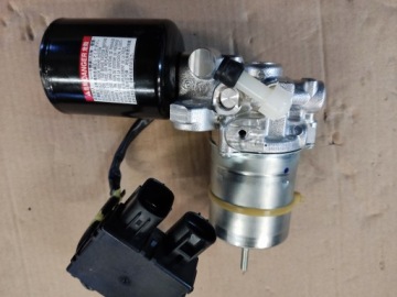 ABS усилитель тормозов LEXUS TOYOTA MZ21-135A