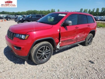 Jeep Grand Cherokee IV 2018 Jeep Grand Cherokee Trailhawk 2018 5.7 Benzyna 360KM
