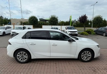 Opel 2023 Opel Astra Bogata wersja z najoszczedniejszym silnikiem benzynowym. 1.2, zdjęcie 1