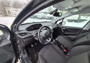 Peugeot 208 I Hatchback 5d Facelifting 1.2 PureTech 82KM 2017 Peugeot 208 Winter Edition 1.2 82KM // Nowy rozrząd !!!, zdjęcie 23