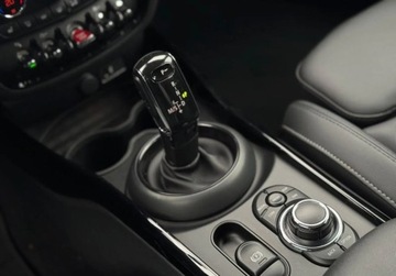 Mini Clubman F54 Kombi 2.0 178KM 2022 MINI Clubman Salon PolskaASO23 2.0 Benzyna 178KM, zdjęcie 13