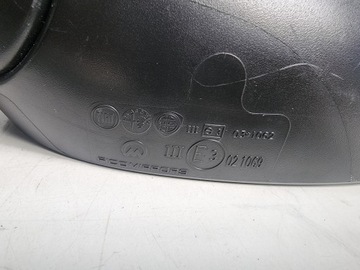 ZRCÁTKO LEVÉ LANCIA YPSILON 5PIN 01604802900