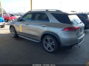 Mercedes GLE V167 2022 Mercedes-Benz GLE 450, 2022r., 4x4, 3.0L 3.0 Benzyna 362KM, zdjęcie 3