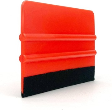 УГЛЕРОДНАЯ ПЛЕНКА, МАТОВЫЙ ШПОН, ЧЕРНЫЙ УГЛЕР, ЧЕРНЫЕ СТОЙКИ, ПОРОГИ RAKLA