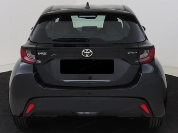 Toyota Yaris IV Hatchback Facelifting 1.5 Hybrid Dynamic Force 116KM 2025 Comfort 1.5 Hybrid 116KM | Tempomat adaptacyjny!, zdjęcie 2