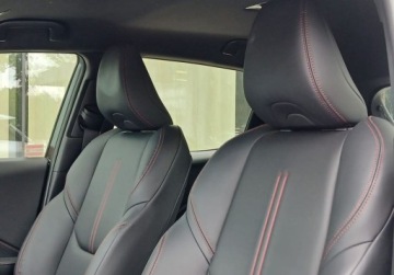 Lexus LBX 1.5 Hybrid 136KM 2025 Lexus LBX LBX Elegant Tech Black Vat Marza ASO Bezwypadkowy, zdjęcie 7