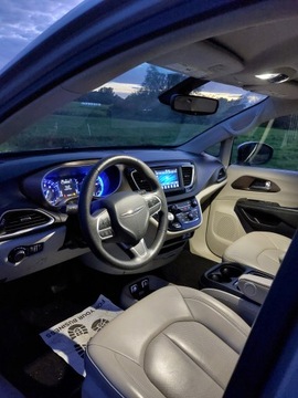 Chrysler Pacifica II 3.6 V6 291KM 2021 CHRYSLER GRAND VOYAGER = PACIFICA 3,6 V6, zdjęcie 15