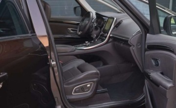 Renault Espace V Van 1.6 Energy TCe 200KM 2016 Renault Espace Renault Espace 1.6 TCE Initiale Paris EDC 1.6 Benzyna 200KM, zdjęcie 14