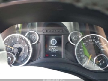  RAM 1500 Big Horn 64 Box 2022 3.6l 3.6 Benzyna 305KM, zdjęcie 11