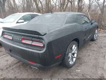 Dodge Challenger III 2022 Dodge Challenger Sxt 2022 3.6 Benzyna 303KM, zdjęcie 5