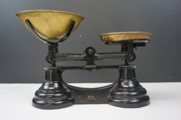 Торговые весы Old Librasco Anglia, кастрюли, гири, антикварный набор