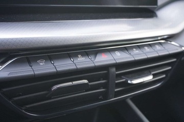 Skoda Octavia IV Kombi 1.0 TSI 110KM 2020 Skoda Octavia CarPlayAA, kamera, isofix, salon PL, LaneAssist, klima 2stre, zdjęcie 11