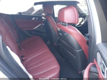 BMW X6 G06 2021 BMW X6 SDrive40I 2021 3.0l 3.0 Benzyna 335KM, zdjęcie 13