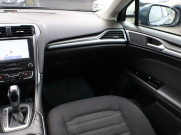 Ford Mondeo V Kombi Facelifting 2.0 Hybrid 187KM 2021 Ford Mondeo 2.0 Hybrid, Salon Polska, zdjęcie 7