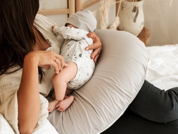POOFI PODUSZKA DO KARMIENIA DZIECKA ORGANIC ROGAL WODOODPORNA HYGIENIC