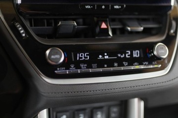 Toyota Corolla Cross 2.0 Hybrid Dynamic Force 197KM 2024 Toyota Corolla Cross Cross 2.0 Hybrid Executive 2.0 Hybryda 197KM, zdjęcie 22