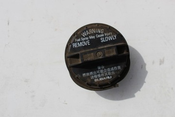 SUBARU IMPREZA 2001-2007 ZÁCPA  NÁDRŽE PLNĚNÍ PALIVA BENZÍN