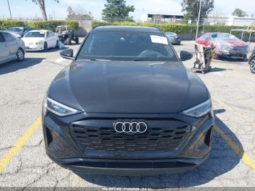 Audi 2024 Audi SQ8 e-tron Prestige Quattro 2024 Elektryczny 496KM, zdjęcie 7