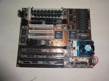 Płyta główna MB Socket7 MSI MS5119 V1 CPU 100MHz 64MB RAM
