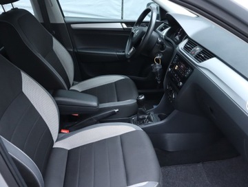 Skoda Rapid II Liftback Facelifting 1.0 TSI 95KM 2019 Skoda Rapid 1.0 TSI, Salon Polska, Klima, zdjęcie 8