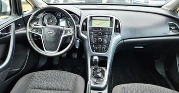 Opel Astra J Sports Tourer Facelifting 1.4 Turbo ECOTEC 120KM 2013 Opel Astra BENZYNA nawigacja KAMERA LIFT super okazja polecamy, zdjęcie 32