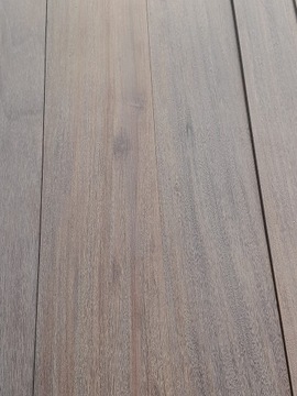 ПОЛОСЫ ДРЕВЕСИНЫ ЛАПАЧО/ИПЕ ИЗ КРАСНОГО ДВИЖЕНИЯ