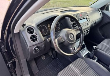 Volkswagen Tiguan I SUV 2.0 TDI CR DPF 140KM 2011 Volkswagen Tiguan Volkswagen Tiguan 2.0 TDI DPF 4Motion Sport amp Style, zdjęcie 13