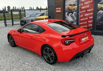 Toyota GT86 Coupe Facelifting 2.0 Boxer 200KM 2017 Toyota GT86 GT 86 2.0 BENZ 200 KM 2017r Warszawa 2.0 Benzyna 200KM, zdjęcie 4