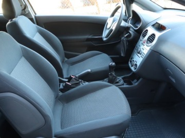 Opel Corsa D Hatchback 5d Facelifting 1.2 Twinport ECOTEC 70KM 2013 Opel Corsa 1.2 , Klima, zdjęcie 8