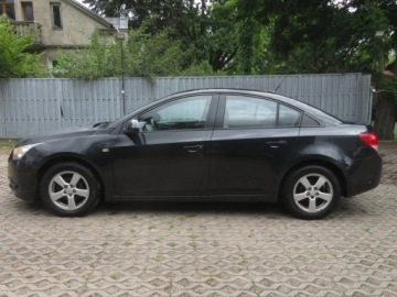 Chevrolet Cruze Sedan 1.8 16V DOHC 141KM 2011 Chevrolet Cruze 1.8 i 16V, Klima, Parktronic,ALU, zdjęcie 2