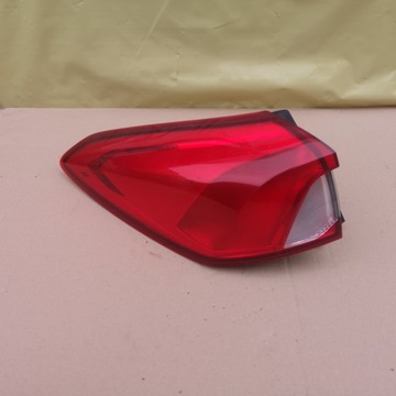 FORD FOCUS MK4 LAMPA TYLNA LEWA W BŁOTNIK KOMBI STAN BDB ORYGINAŁ