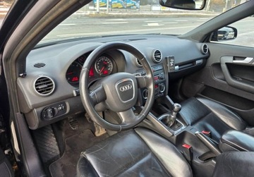 Audi A3 8P Hatchback 3d 2.0 TDI PD 140KM 2005 Audi A3 Sportback 2.0DieselQUATTROZarejestrowana w Polscekomplet alufelg, zdjęcie 12