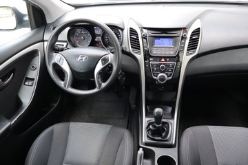 Hyundai i30 II Hatchback 5d 1.4 MPI 100KM 2015 Hyundai i30 1.4 CVVT, Salon Polska, Serwis ASO, zdjęcie 6