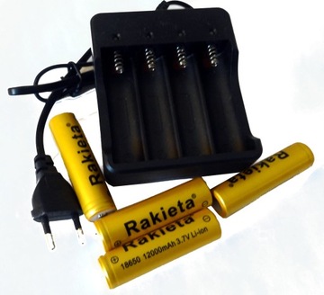 Szybka Ładowarka+4kan1A 3,7V Li-ion+4aku 12000mAh