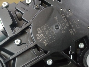 FORD OE 0390201822 MOTOREK STĚRAČE ZADNÍ