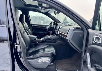 Porsche Cayenne II SUV 3.0 S Hybryda 380KM 2012 Porsche Cayenne Porsche Cayenne 3.0 Hybryda 379KM, zdjęcie 34