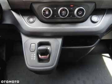 Renault Trafic III Combi 2.0 dCi  170KM 2025 Renault Trafic Renault Trafic Grand 2.0 dCi 2.0 Diesel 170KM, zdjęcie 11