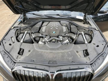 BMW 2022 BMW Seria 7 750xi 2022 4.4l 4.4 Benzyna 523KM, zdjęcie 6