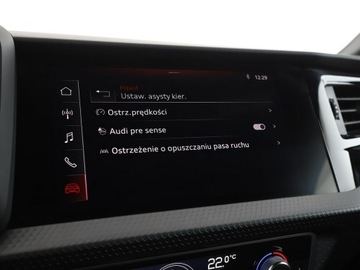 Audi A1 II 1.0 25 TFSI 95KM 2019 Audi A1 Sportback virtual cockpit PDC grzane, zdjęcie 24