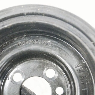AUDI Q5 8R KOLO ŘEMENICE KLIKOVÉ HŘÍDELE OJNICE 038105243M 2014 2.0 DIESEL