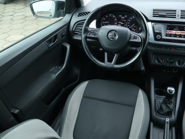 Skoda Fabia III Hatchback 1.0 TSI 110KM 2017 Skoda Fabia 1.0 TSI, Salon Polska, Serwis ASO, zdjęcie 6