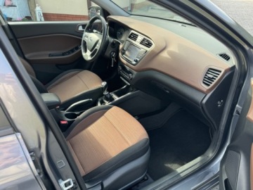 Hyundai i20 II Hatchback 5d 1.0 T-GDI 100KM 2016 Hyundai i20 1.0 T-GDI Zadbany Niski Przebieg Benzyna 100KM, zdjęcie 11