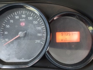 Dacia Dokker Mikrovan 1.6 MPI 84KM 2014 Samochód Dacia Dokker 1.6 MPI MR 12 E5 1.9T, zdjęcie 5