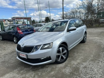 Skoda Octavia III Kombi Facelifting 1.6 TDI 115KM 2020 Škoda Octavia Skoda Octavia 1.6TDI 115KM/Salon
